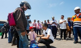 Sambut Pemudik Gratis di Pelabuhan Tanjung Emas,  Sekda Jateng : Mereka Nyaman di Kapal