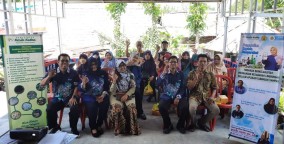 Tim PkM USM Beri Pelatihan pada Nasabah Bank Sampah Resik Kutha Surakarta