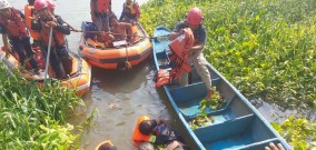 Ayah Gagal Menyelamatkan Anaknya Saat Perahu Terbalik, Pemuda Mojokerto Tewas Tenggelam di Kali Brantas