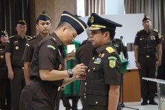JAM-Pidmil Mayjen TNI Wahyoedho Indrajit Lantik Laksamana Pratama TNI Effendy Maruapey Sebagai Direktur Penindakan