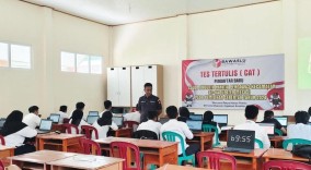 Sebanyak 44 Peserta Panwaslu Kecamatan Mulai mengikuti Tes CAT