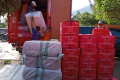Kemensos Salurkan Bantuan Korban Banjir Bandang Lahar Dingin di Sumatera Barat