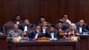 Sidang Sengketa Pemilu di Kalsel: KPU dan Bawaslu Bersilang Pendapat Soal Penggelembungan Suara