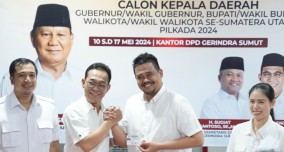 Bobby Nasution Resmi jadi Kader Gerindra dan Balon Gubernur Sumut, Jokowi Merespon dengan Senyuman