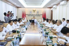 Menteri AHY Pimpin Rapat untuk Evaluasi Kinerja
