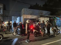 Polisi Menangkap Enam Remaja Bersenjata Tajam Tawuran