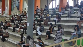287 Remaja Ikuti Tes Tertulis untuk Ajang Kakang Mbakyu Duta Wisata Blora 2024