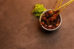 Idul Adha 2024 Sebentar lagi, Berikut Tips Makan Sate Kambing yang Aman