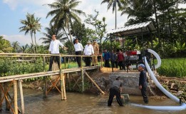 Antisipasi Musim Kering, Pemerintah Bagikan 4.350 Pompa Air di Jawa Tengah
