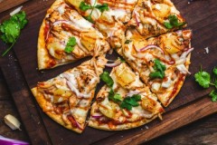 Resep Pizza Pesto Keju Gurih Mudah dan Praktis