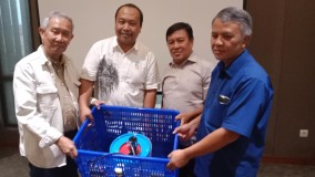 ITB Hibahkan 4 Alat buat Peningkatan Kualitas Madu Lampung