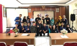 Mahasiswa Ilmu komunikasi Universitas Semarang Latih Warga Desa Wisata Kandri Bisnis UMKM Via TikTok Shop