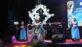 Kostum Tema Embun Upas dan Balon Udara Tampil Megah di Wonosobo Night Fashion Carnival 2024