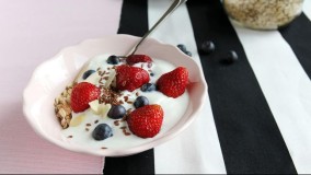 Ide Camilan Sehat Berbahan Dasar Yoghurt