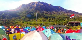 Desa Wisata Ngesrepbalong, Sajikan Orkestrasi Alam dan Camping di Kampung Tertinggi di Kendal