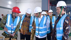 Resmikan Pabrik Bahan Anoda Baterai, Jokowi: Ekspor Nikel Indonesia Rp 510 Triliun