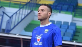 Mailson Lima Incar Kemenanngan di Laga Debutnya Bersama Persib Bandung