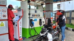 Beli Pertalite Harus Pakai QR Code Berlaku Untuk Pengendara Motor Juga ?