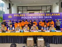 Polres Tangsel Berhasil Ungkap Sindikat Pencurian Bermotor Bersenjata Api Beroperasi di 4 Kota