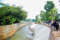 Tangani Banjir, Pilar Tinjau Lanjutan Pembangunan Turap Kali Ciater Hilir Segmen Serpong Park - Laverde