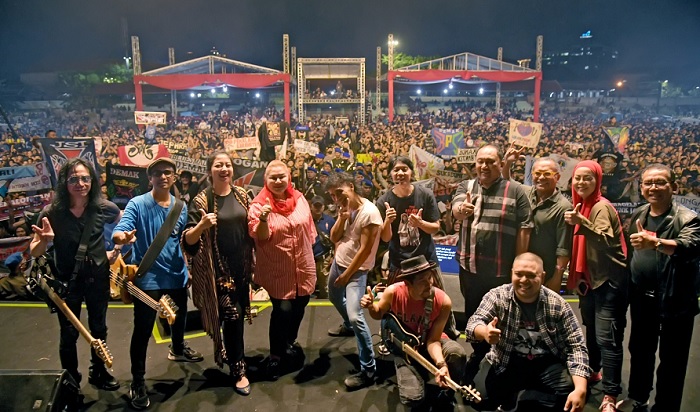 Konser Slank di Semarang Sempat Ricuh, Mbak Ita Mampu Menenangkan Penonton