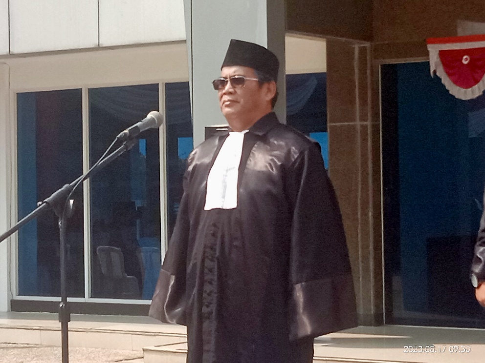 Seragam Toga Upacara HUT ke-78 RI, Sujarwo Ajak Advokat Jaga Integritas