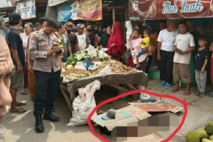 Pedagang Tewas Dibunuh Teman di Tengah Pasar Gedongtataan