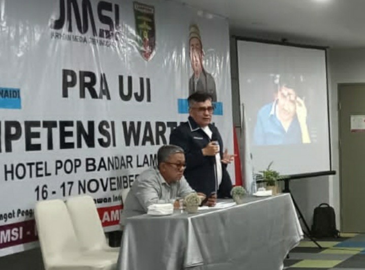 HBM Kompori Wartawan Pra UKW JMSI Lampung agar Profesional