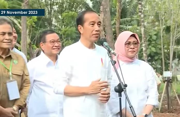 Presiden Jokowi di Hutan Kota, Jaktim