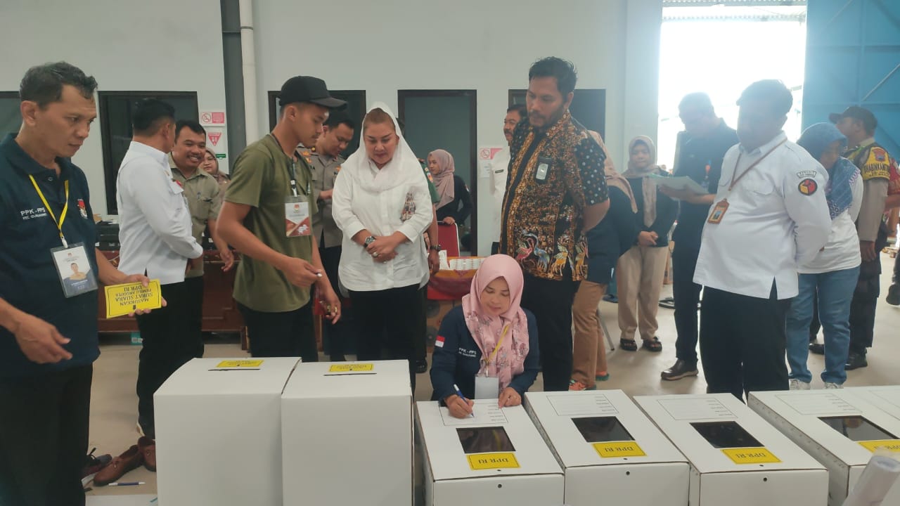 Logistik Pemilu di Kota Semarang Didistribusikan, Wali Kota: Antisipasi Force Majeure