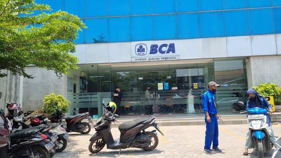 Cara Tukar Uang Asing di Bank BCA