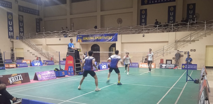 Bulu Tangkis Antarkelurahan se-Kota Semarang: Sendangmulyo A Tantang Pudak Payung di Semi Final