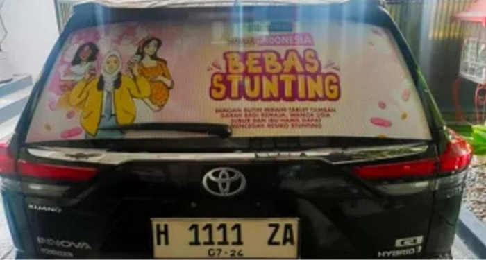 Tampilan Baru Mobil Dinas Wali Kota Semarang, Usung Sosialisasi Anti Stunting di Kaca Belakang