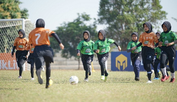 Pemain Bertalenta Muncul pada MilkLife Soccer Challenge  2024, di Semarang Diikuti 692 Siswi