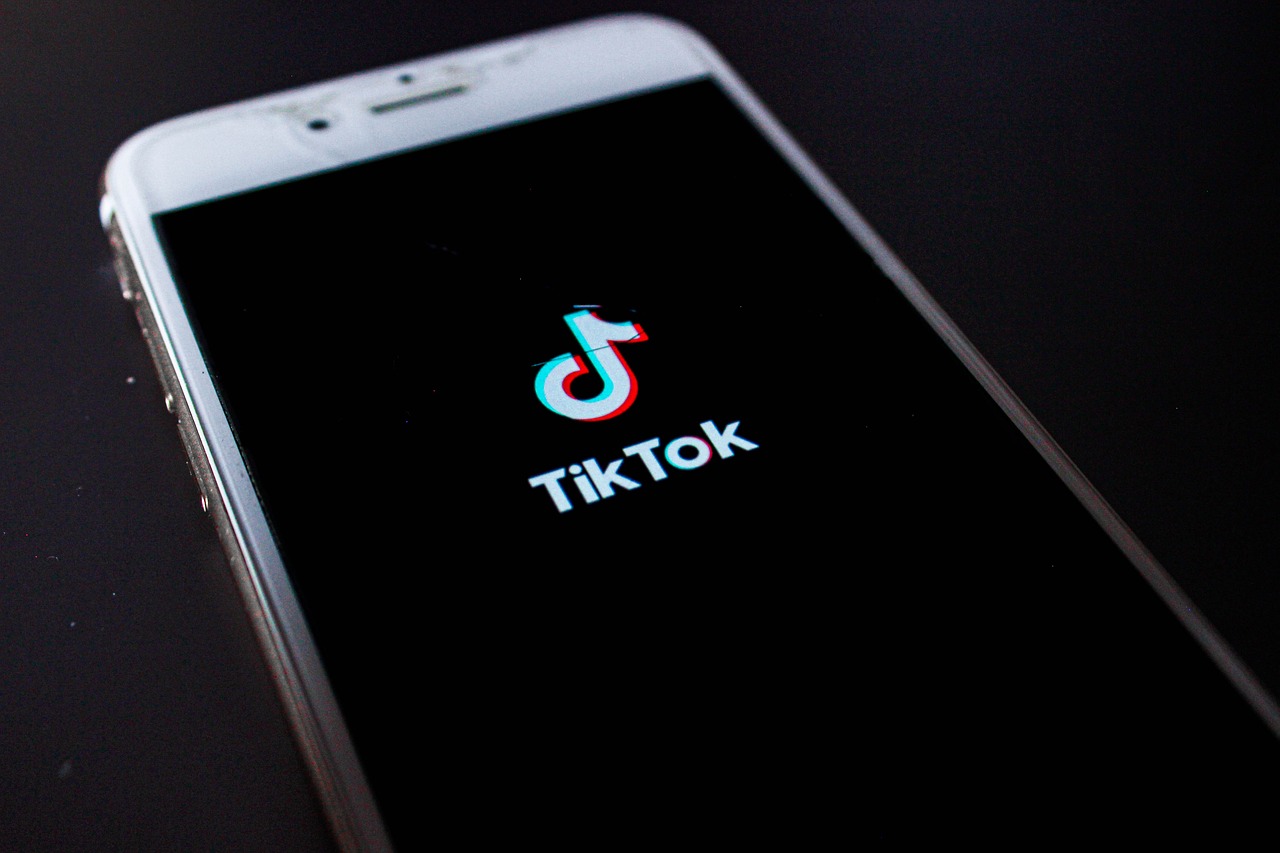 Mencairkan uang TikTok