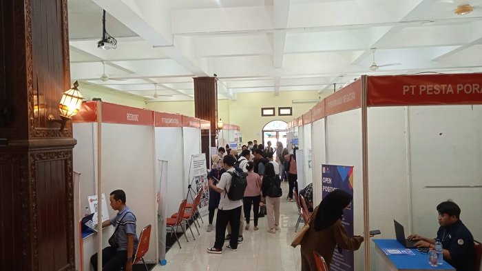 36 Perusahaan Ramaikan USM Job Fair 2024