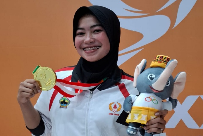 Cut Dini Bikin Hapkido Jateng Pulang PON XXI dengan Medali Emas